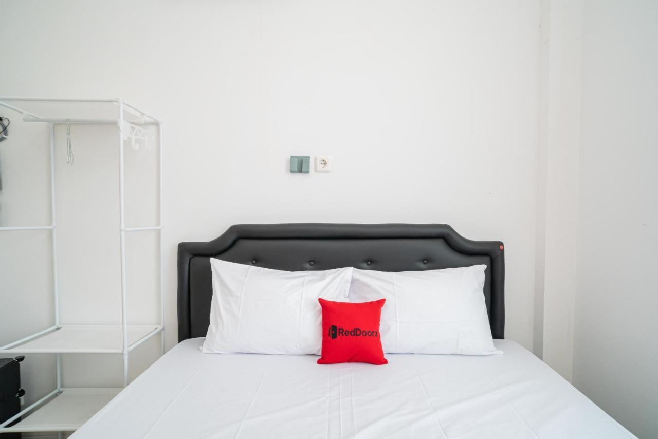 Reddoorz @ Aralia Harapan Indah Hotel Pulokendal Kültér fotó