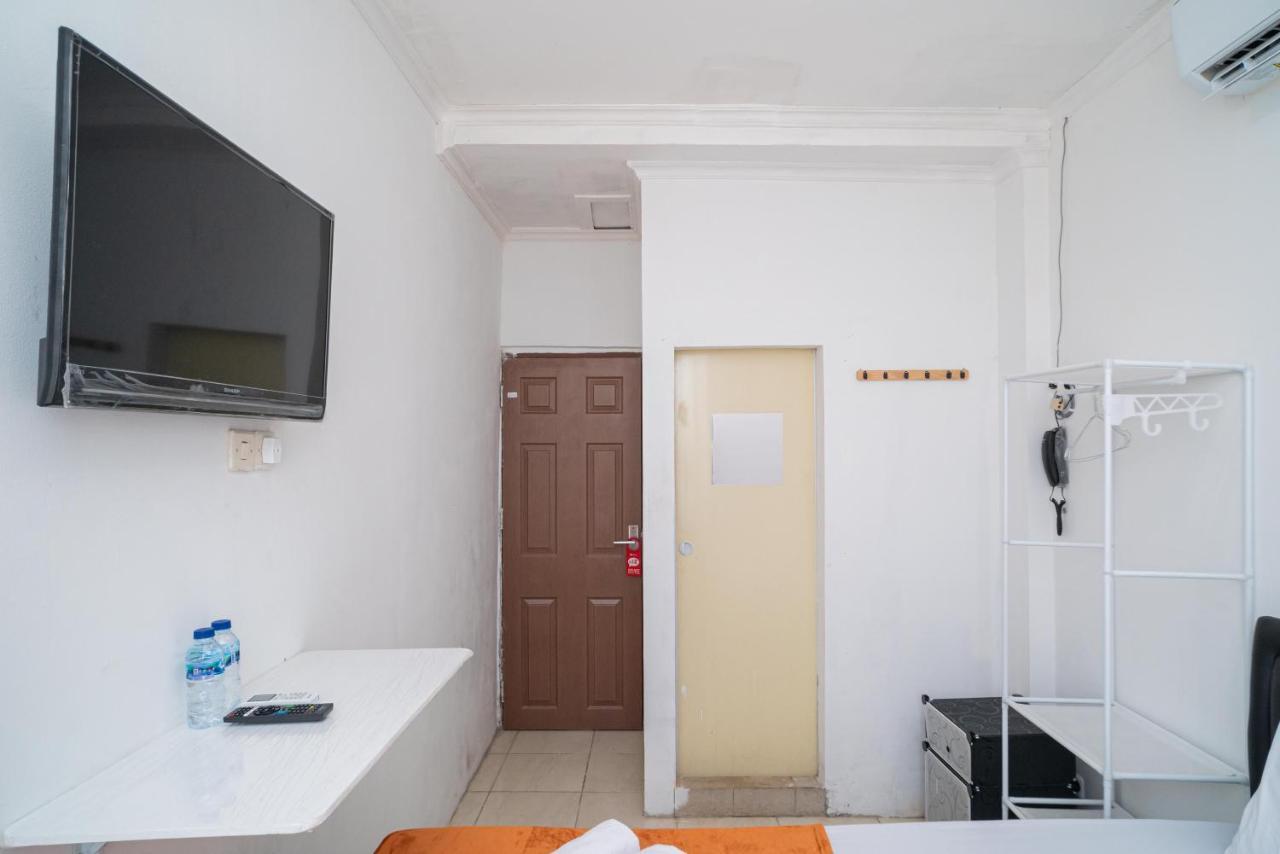 Reddoorz @ Aralia Harapan Indah Hotel Pulokendal Kültér fotó